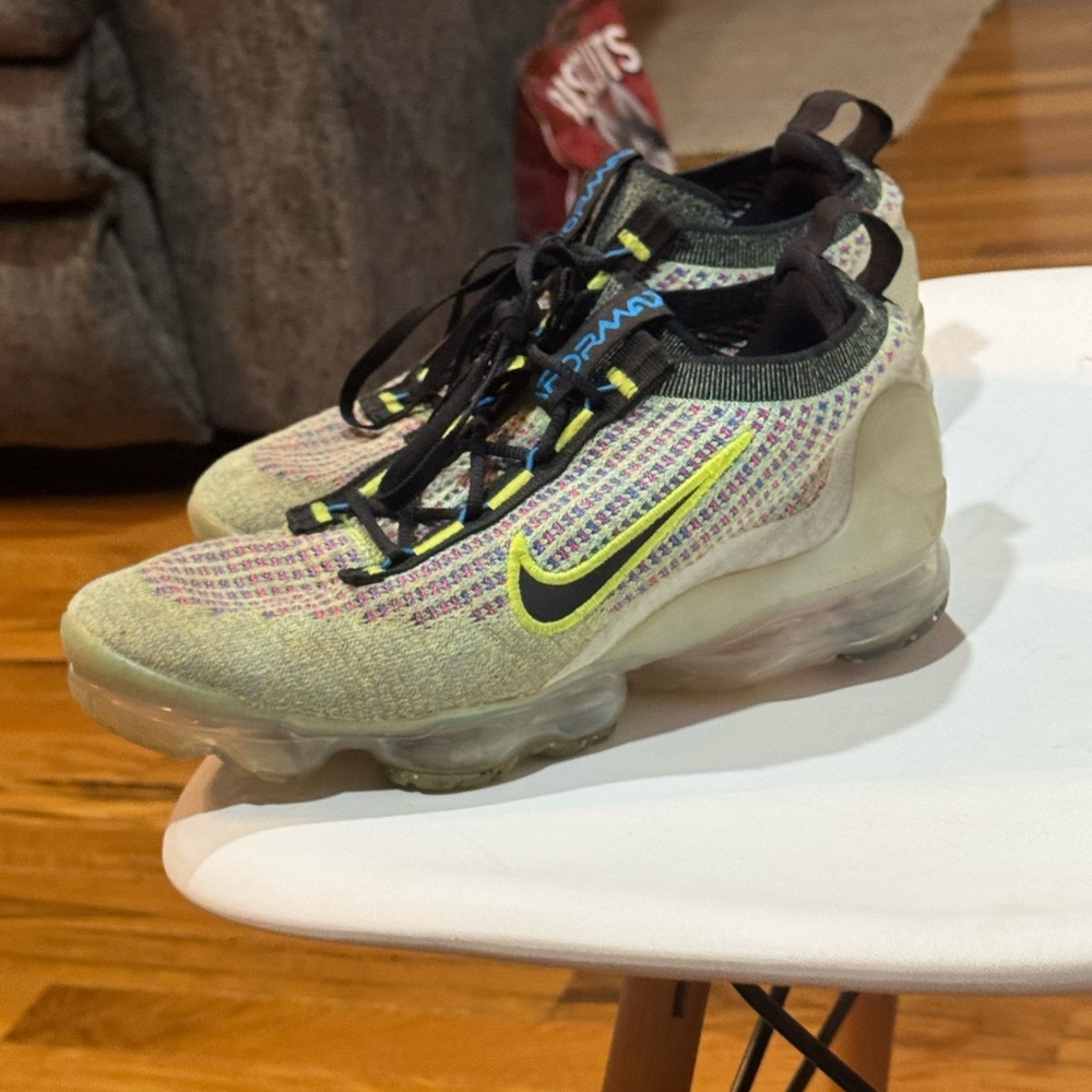 Nike Air VaporMax Flyknit Grey Neon Athletic Sneakers